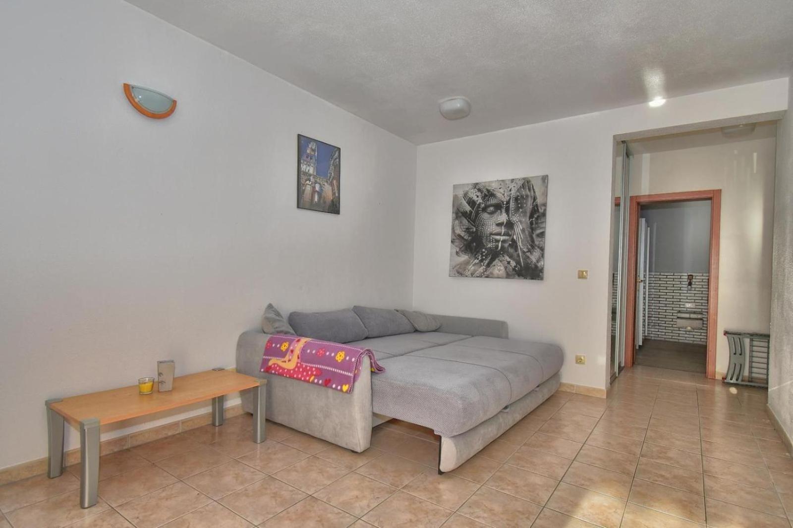 Apartments Dominika Trogir Exteriör bild
